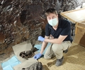 Prof Frank Ruhli with the remains of a KV40 mummy
